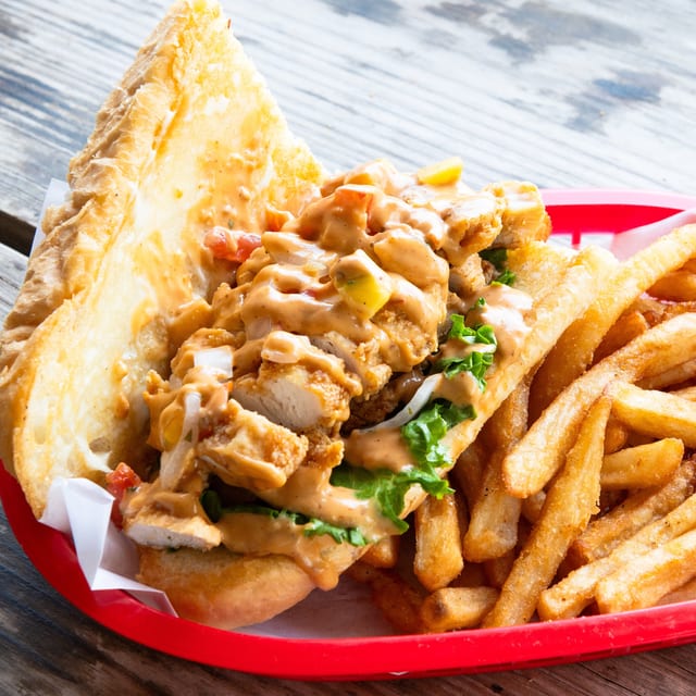 Chicken Po'Boy Lunch Special.