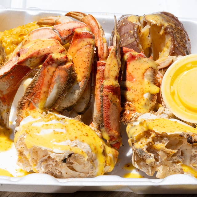 Jonah Crab Plate.
