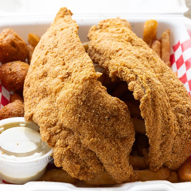 Mississippi Catfish Plate.